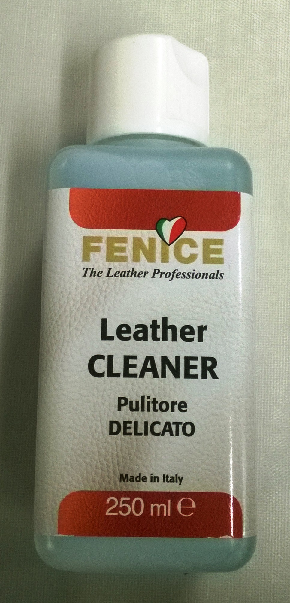 leather cleaner